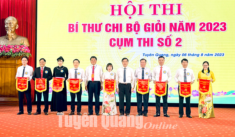 Ảnh tin